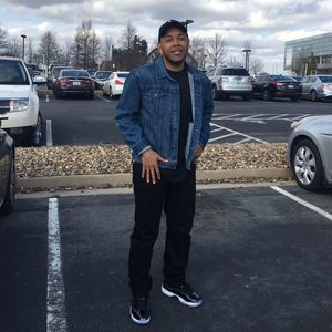 Meet your Posher, Justin